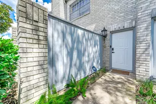 660 Wilcrest Dr, Houston, TX 77042 - Photo 23