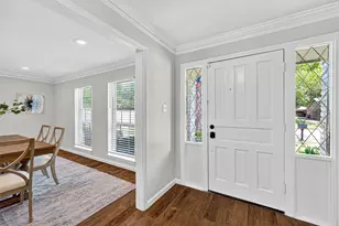 10935 Piping Rock Ln, Houston, TX 77042 - Photo 7