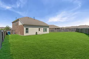 9803 Wembley Vis Ct, Baytown, TX 77521 - Photo 23
