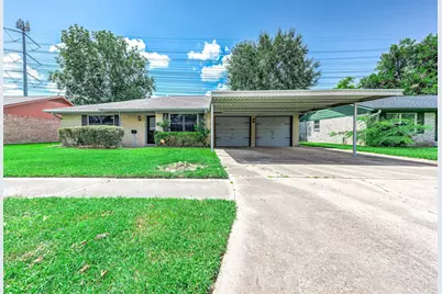902 S Kaufman Drive, Deer Park, TX 77536 - Photo 1