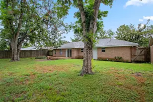 10518 Mayfield Rd, Houston, TX 77043 - Photo 25