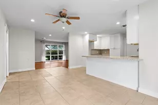 10518 Mayfield Rd, Houston, TX 77043 - Photo 11