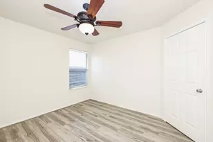 1006 Harrisburg Ct, Rosenberg, TX 77471 - Photo 17