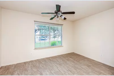 1006 Harrisburg Court, Rosenberg, TX 77471 - Photo 5