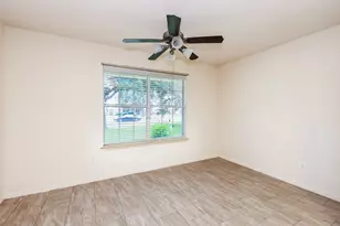 1006 Harrisburg Ct, Rosenberg, TX 77471 - Photo 5