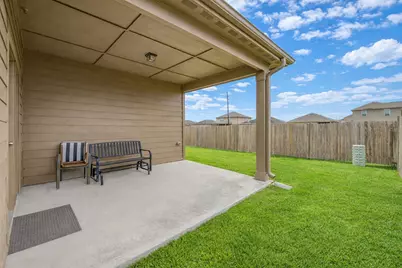 9443 Sky Blue Drive, Rosharon, TX 77583 - Photo 11