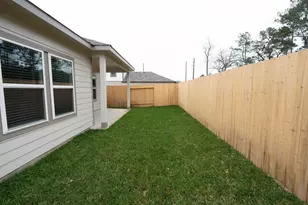 8015 Heroes Hall Dr, Magnolia, TX 77354 - Photo 29