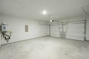 8015 Heroes Hall Dr, Magnolia, TX 77354 - Photo 27