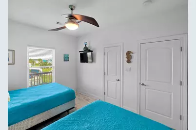 2429 Sand Crab, Crystal Beach, TX 77650 - Photo 31