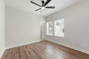 1942 Purswell Rd, Houston, TX 77055 - Photo 23