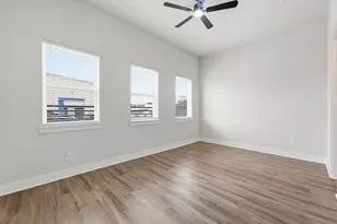 1942 Purswell Rd, Houston, TX 77055 - Photo 7