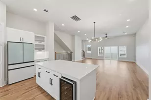 1942 Purswell Rd, Houston, TX 77055 - Photo 15