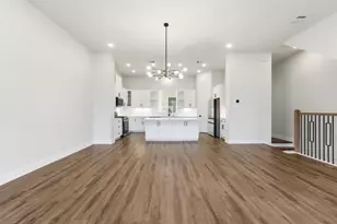 1942 Purswell Rd, Houston, TX 77055 - Photo 13