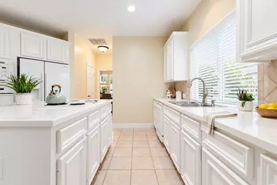 2618 Pinebend Drive, Pearland, TX 77584 - Photo 9
