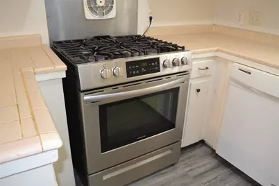 1521 Rutland Street #4, Houston, TX 77008 - Photo 7