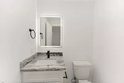 6736 Paris Street #A/B, Houston, TX 77021 - Photo 9