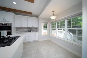 27 W Shaker Ct, The Woodlands, TX 77380 - Photo 15
