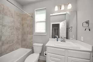 416 Horizon Light Ln, Katy, TX 77493 - Photo 9