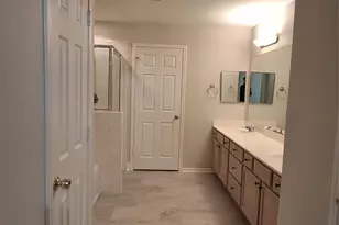 6887 Turtlewood Dr, Houston, TX 77072 - Photo 33
