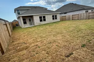 2353 Millican Dr, Dayton, TX 77535 - Photo 17