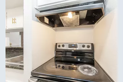 2101 Fountain View Drive #46C, Houston, TX 77057 - Photo 15
