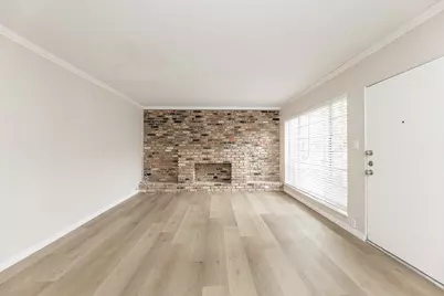 2101 Fountain View Drive #46C, Houston, TX 77057 - Photo 9