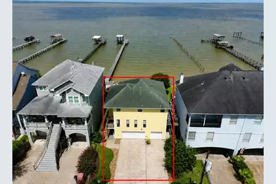 804 Bay Avenue, Kemah, TX 77565 - Photo 11