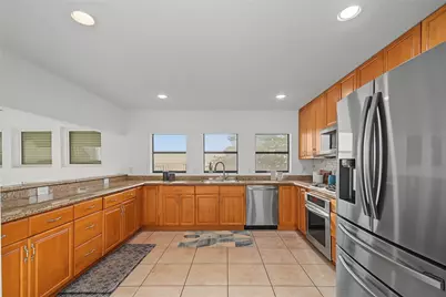 804 Bay Avenue, Kemah, TX 77565 - Photo 19
