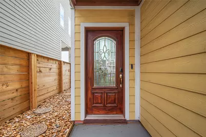 804 Bay Avenue, Kemah, TX 77565 - Photo 3