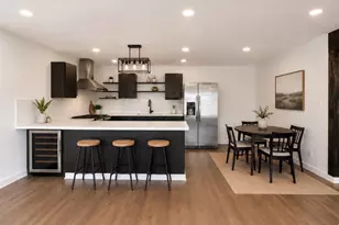 3702 Cochran St, Houston, TX 77009 - Photo 3