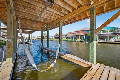 523 Pompano Street, Bayou Vista, TX 77563 - Photo 11