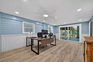 523 Pompano St, Bayou Vista, TX 77563 - Photo 45