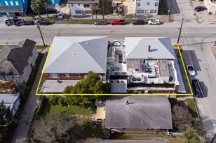 1502 39th St, Galveston, TX 77550 - Photo 11