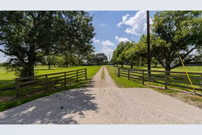 2606 Finney Vallet Road, Rosenberg, TX 77471 - Photo 3