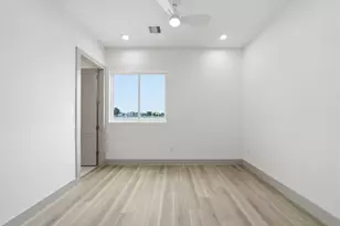 1116 Weiss St, Houston, TX 77009 - Photo 17