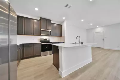 11915 De Carvalho Lane #12, Tomball, TX 77375 - Photo 7