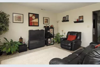 1802 S Oronogo St, Other, MO 64870 - Photo 9