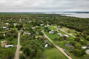 409 Dogwood Ln, Somerville, TX 77879 - Photo 27