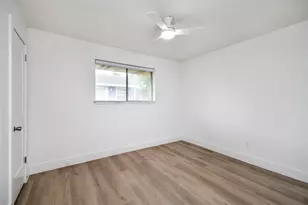 7210 Lumber Jack Dr, Houston, TX 77040 - Photo 33