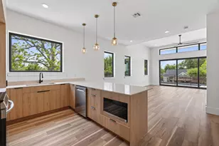 6822 Sidney St, Houston, TX 77021 - Photo 1