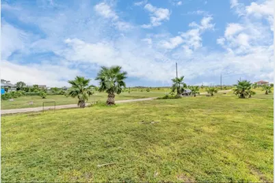 6 Cindy Palmer Lane, Dickinson, TX 77539 - Photo 5