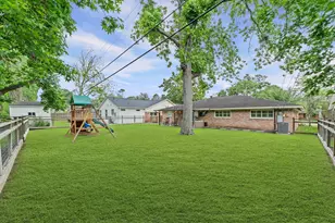 1167 Chamboard Ln, Houston, TX 77018 - Photo 33