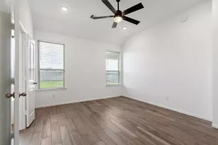 18830 Shadowfax Trl, Tomball, TX 77377 - Photo 17