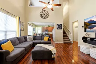 12931 Fenland Field Ln, Houston, TX 77047 - Photo 5