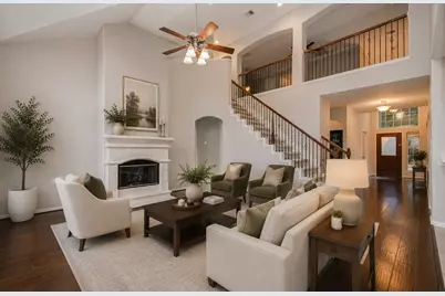 302 Trillium Drive, Sugar Land, TX 77479 - Photo 7
