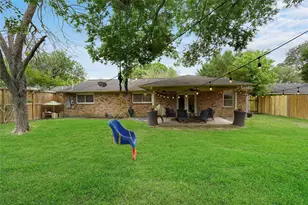 10710 Overbrook Ln, Houston, TX 77042 - Photo 31