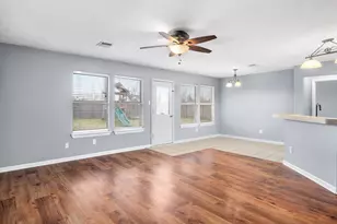 139 Horn Ct, Baytown, TX 77523 - Photo 3