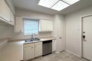 22319 Merrymount Dr, Katy, TX 77450 - Photo 17
