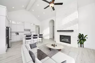 9438 Chateau Hill, Iowa Colony, TX 77578 - Photo 3