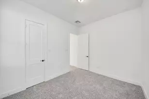 9438 Chateau Hill, Iowa Colony, TX 77578 - Photo 19